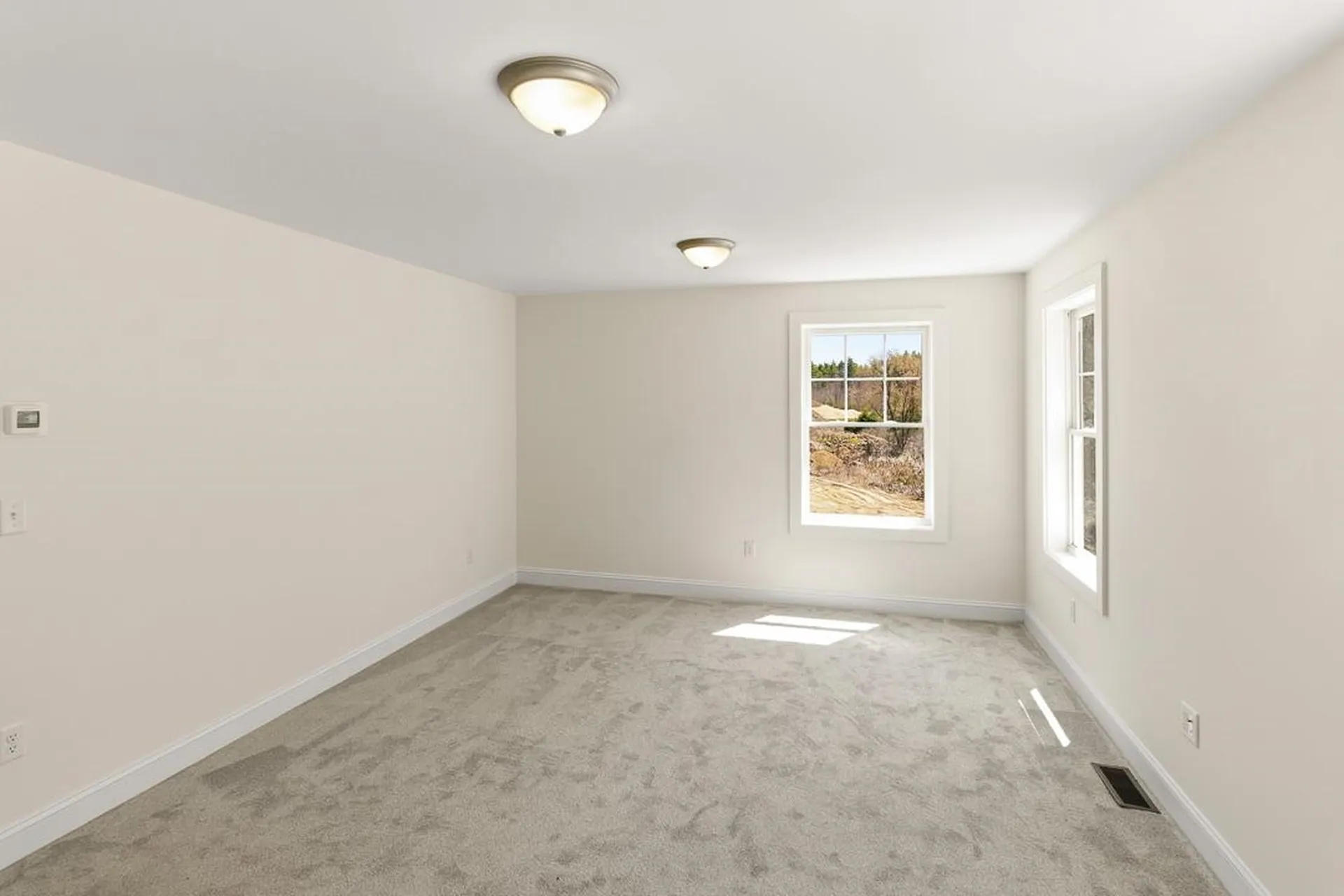 28 Pebble Court Barrington NH 03825