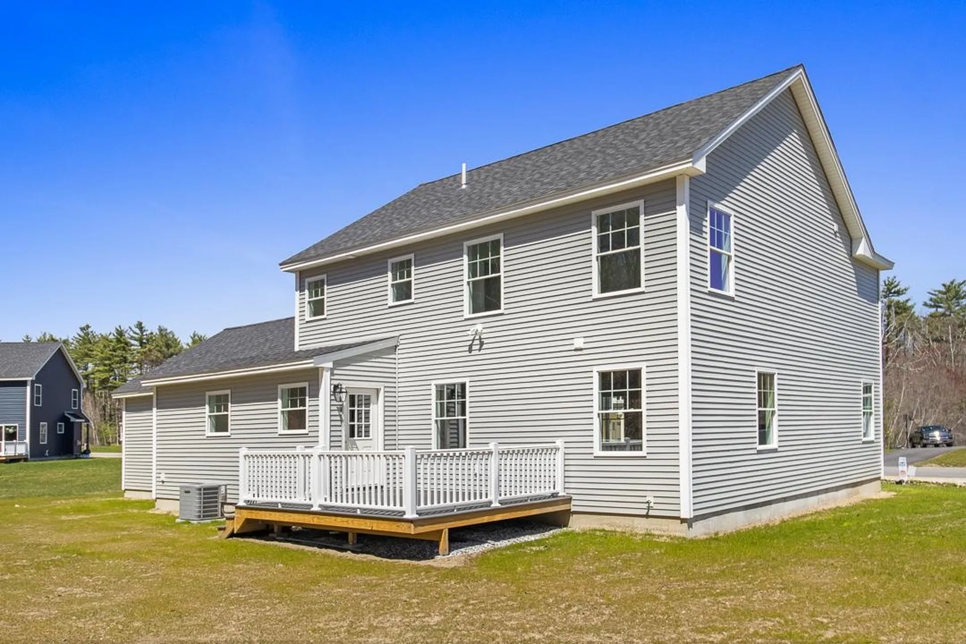 28 Pebble Court Barrington NH 03825