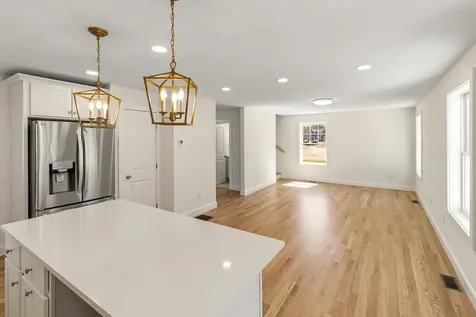 28 Pebble Court Barrington NH 03825