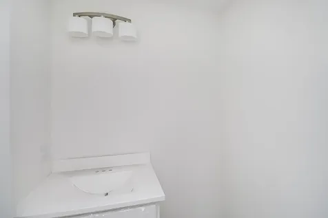 28 Pebble Court Barrington NH 03825