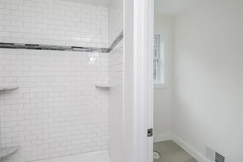 28 Pebble Court Barrington NH 03825