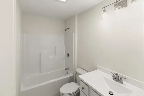 28 Pebble Court Barrington NH 03825