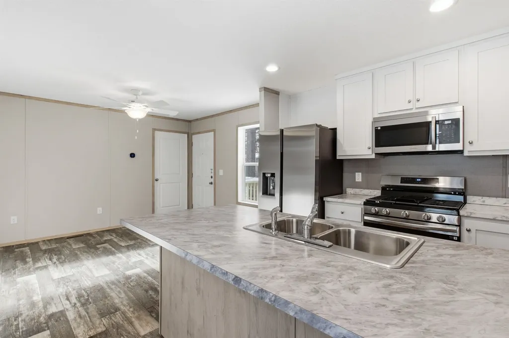 64 O'keefe Circle Conway NH 03860