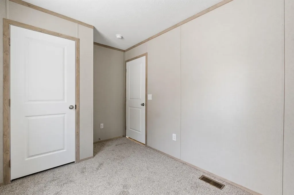 64 O'keefe Circle Conway NH 03860