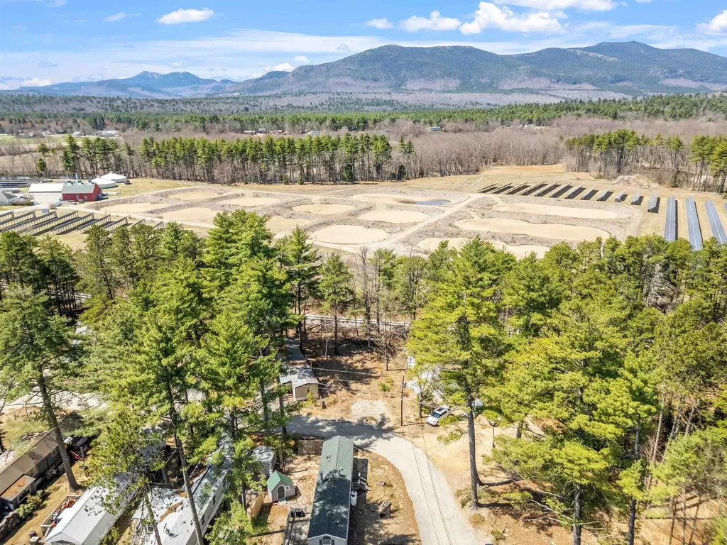 64 O'keefe Circle Conway NH 03860