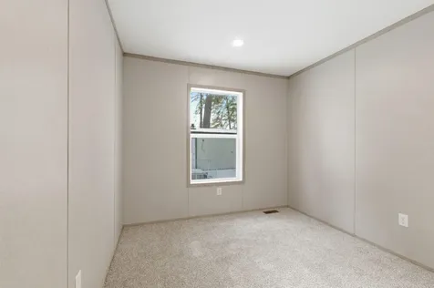 64 O'keefe Circle Conway NH 03860