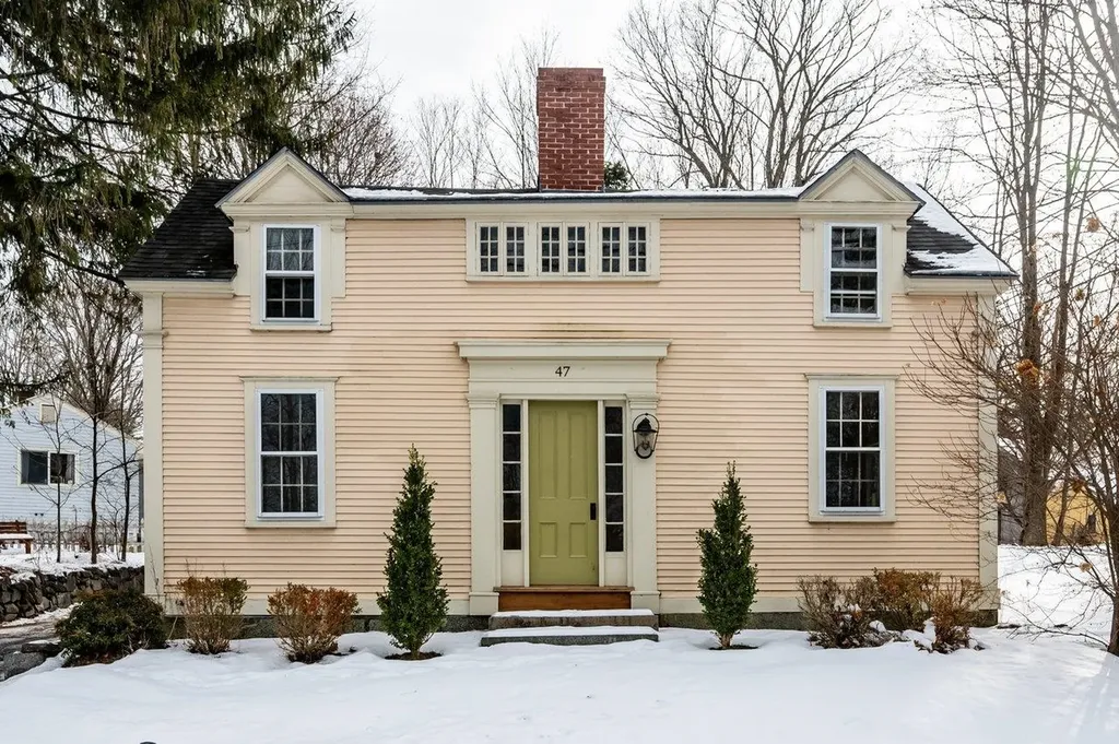 47 Newmarket Road Durham NH 03824