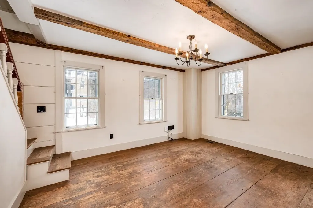 47 Newmarket Road Durham NH 03824