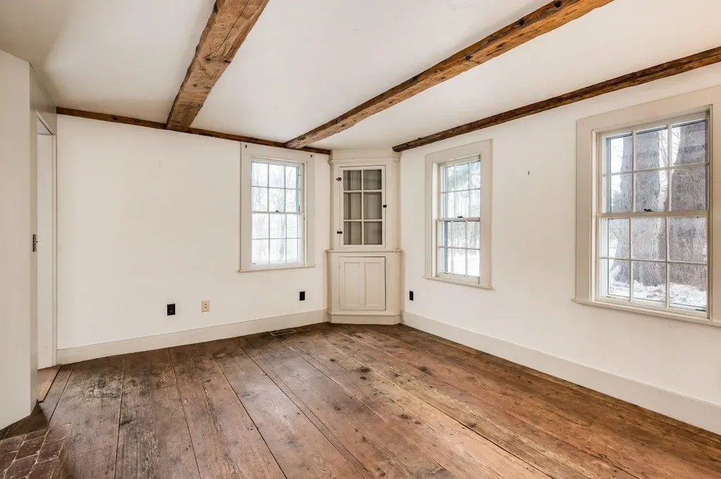 47 Newmarket Road Durham NH 03824