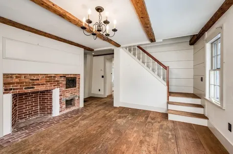 47 Newmarket Road Durham NH 03824