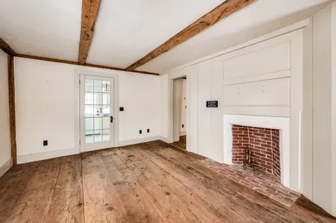 47 Newmarket Road Durham NH 03824