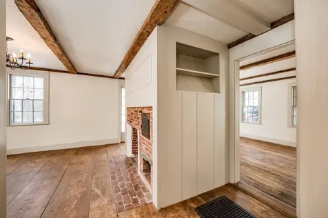 47 Newmarket Road Durham NH 03824