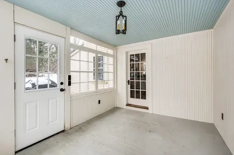 47 Newmarket Road Durham NH 03824