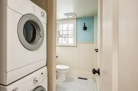 47 Newmarket Road Durham NH 03824