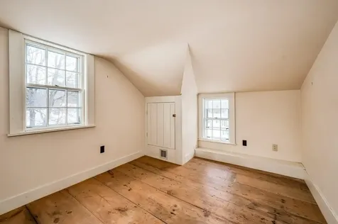 47 Newmarket Road Durham NH 03824