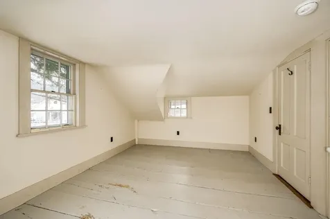 47 Newmarket Road Durham NH 03824