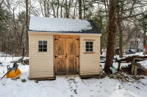 47 Newmarket Road Durham NH 03824