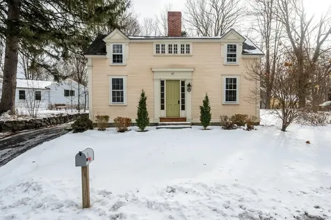 47 Newmarket Road Durham NH 03824