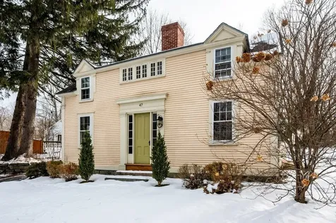 47 Newmarket Road Durham NH 03824