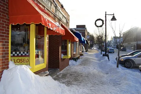 47 Newmarket Road Durham NH 03824