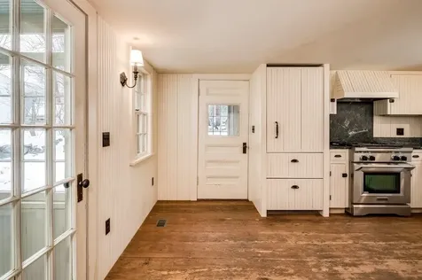 47 Newmarket Road Durham NH 03824