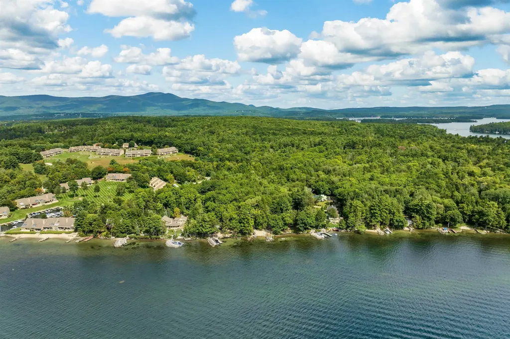 47 Pot O Beans Road Moultonborough NH 03254