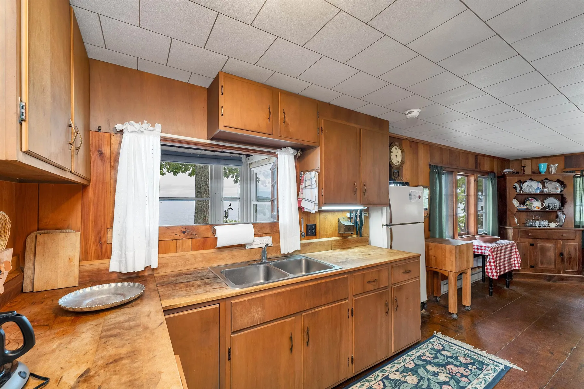 47 Pot O Beans Road Moultonborough NH 03254