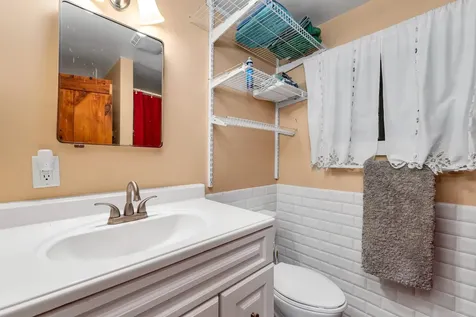 47 Pot O Beans Road Moultonborough NH 03254