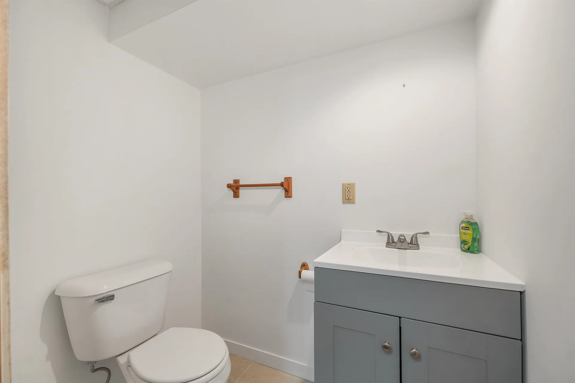 12 Highland Terrace Wolfeboro NH 03894