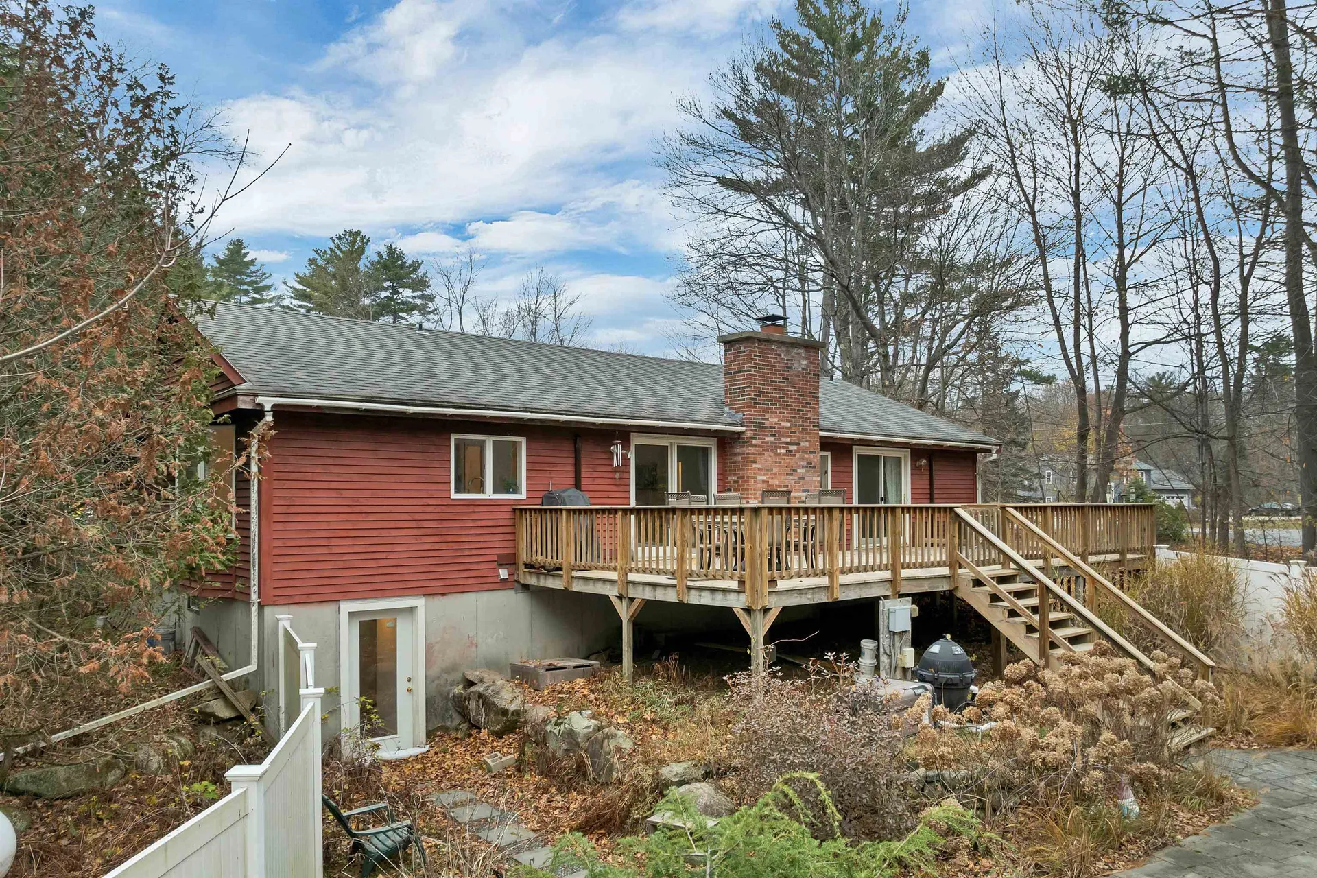 12 Highland Terrace Wolfeboro NH 03894