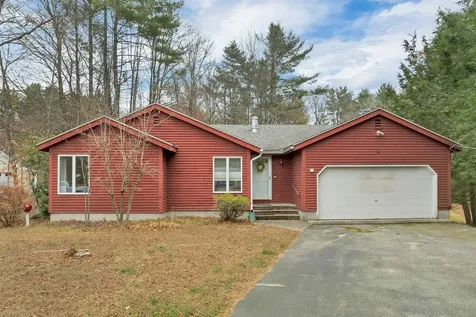 12 Highland Terrace Wolfeboro NH 03894