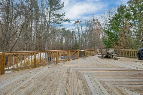 12 Highland Terrace Wolfeboro NH 03894