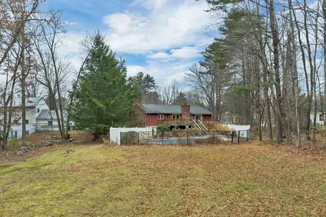 12 Highland Terrace Wolfeboro NH 03894