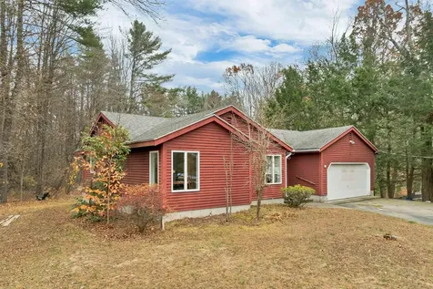 12 Highland Terrace Wolfeboro NH 03894