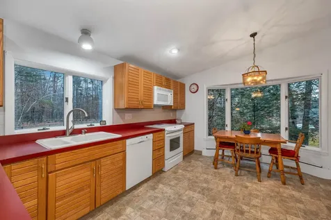 12 Highland Terrace Wolfeboro NH 03894