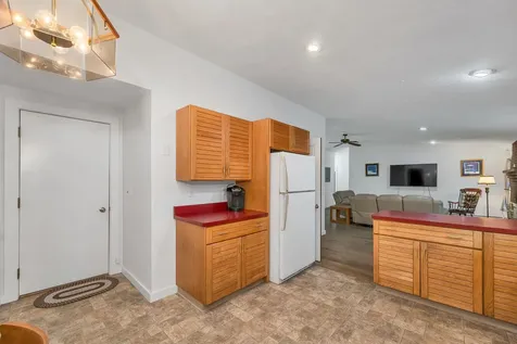 12 Highland Terrace Wolfeboro NH 03894