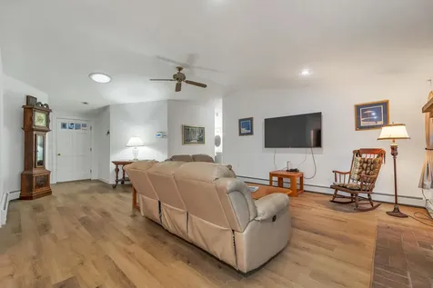 12 Highland Terrace Wolfeboro NH 03894