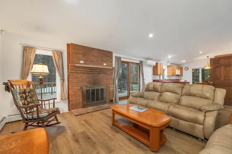 12 Highland Terrace Wolfeboro NH 03894