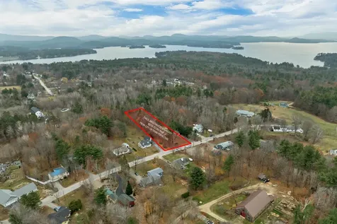 12 Highland Terrace Wolfeboro NH 03894
