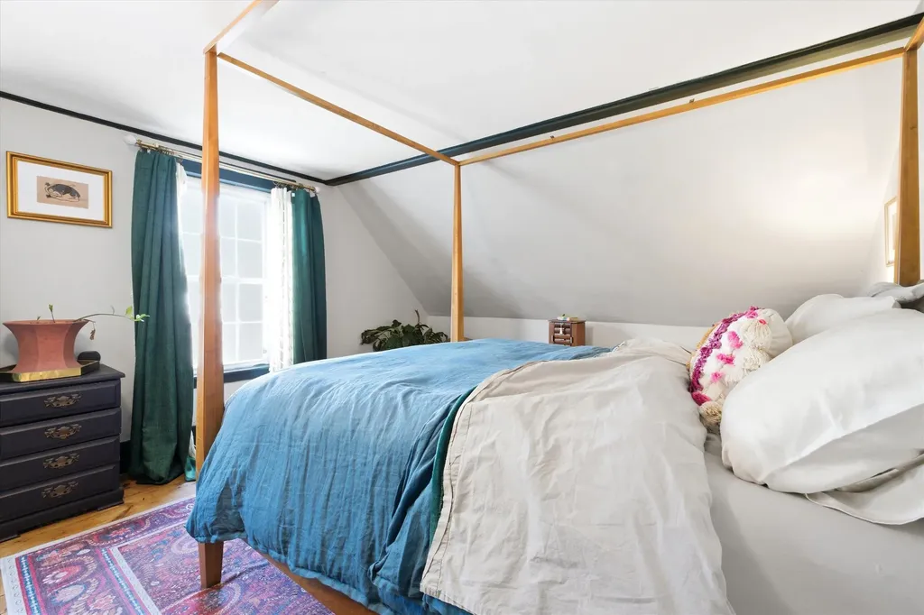 69 Centre Street Concord NH 03301