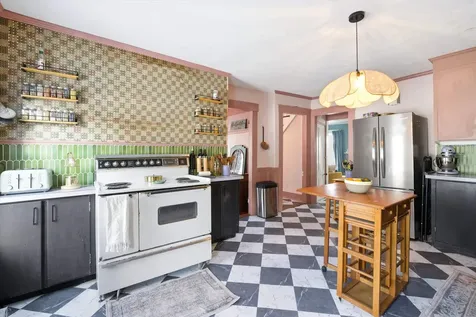 69 Centre Street Concord NH 03301