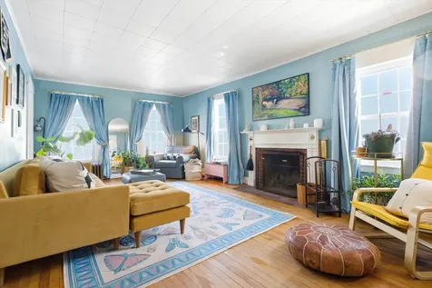 69 Centre Street Concord NH 03301