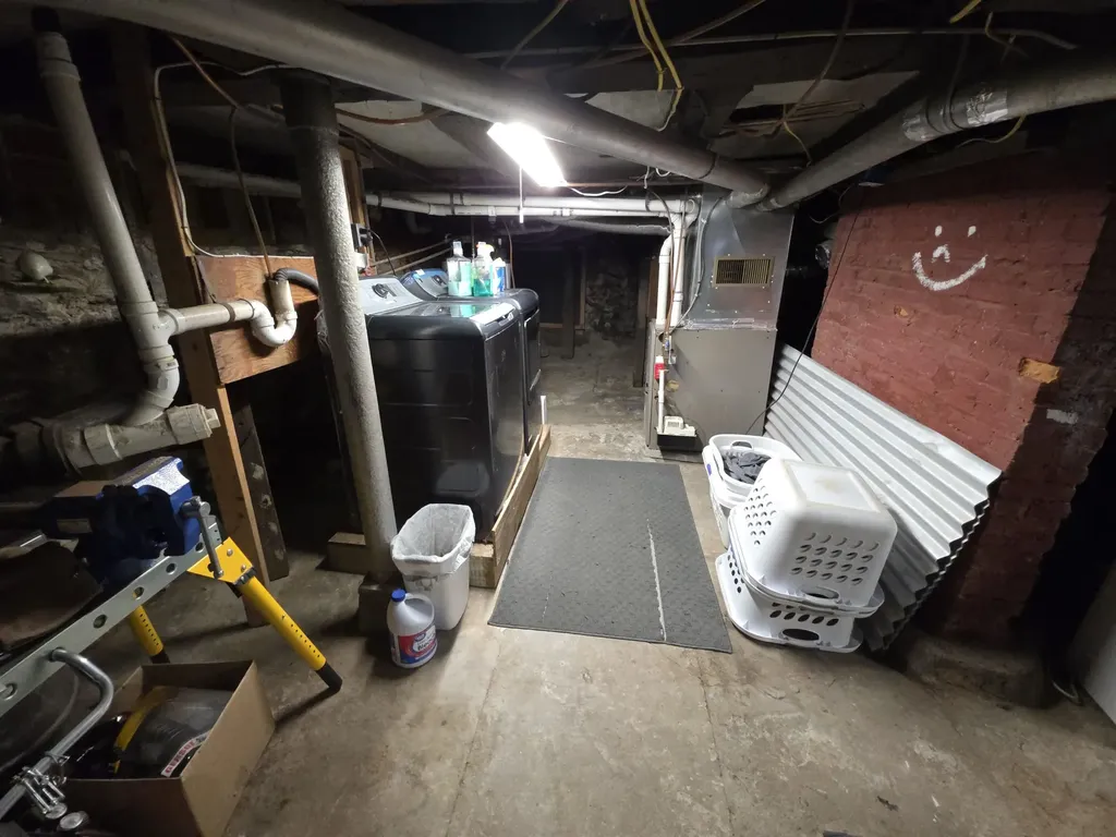 147 South Street Springfield VT 05156