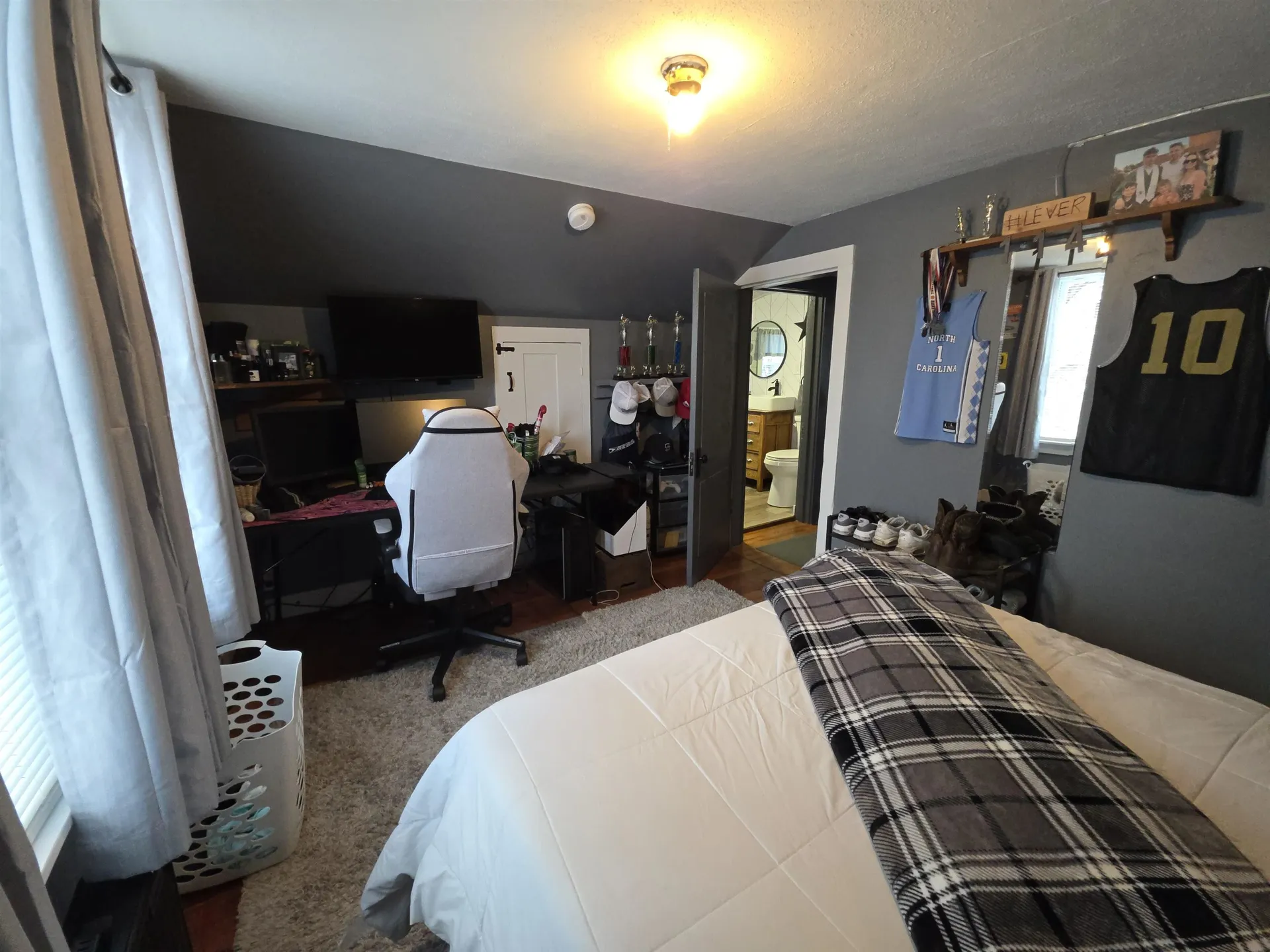 147 South Street Springfield VT 05156