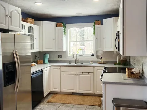 36 Wyman Street Hillsborough NH 03244