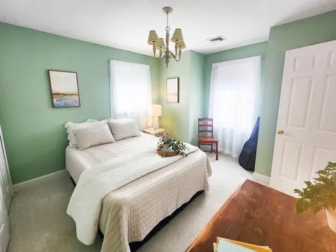 36 Wyman Street Hillsborough NH 03244