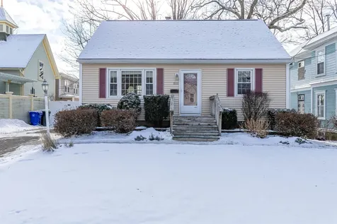 511 Manchester Street Manchester NH 03103