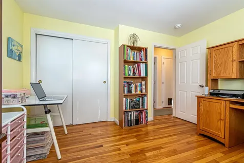 511 Manchester Street Manchester NH 03103