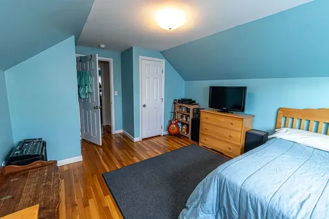 511 Manchester Street Manchester NH 03103