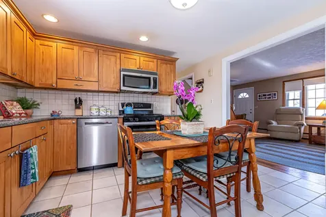 511 Manchester Street Manchester NH 03103